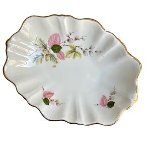 Duchess Bone China White Trinket Dish Acorns Pink And Green Leaves Vintage 60’s